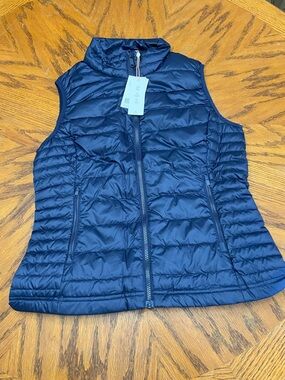 Quince Navy Quilted Packable Puffer Vest